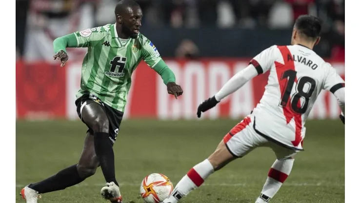 El Betis se impuso sin Claudio Bravo, quien sigue afuera por lesión.