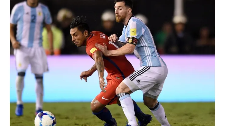 Gonzalo Jara sabe que es difícil llegar a un Mundial para Chile