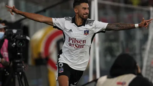 El ex ariete de Vélez Sarsfield recibió halagos desde su país después de sellar el 2-0 con el que Colo Colo derrotó a Everton en el Monumental.