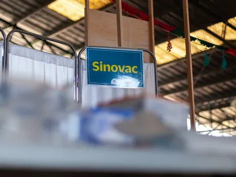 ¿Quiénes deben vacunarse con la Cuarta Dosis este lunes 7 de febrero?