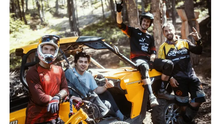 Llega la última oportunidad de ir a Valparaíso Cerro Abajo en el bike-camp Del Cerro al Barrio.
