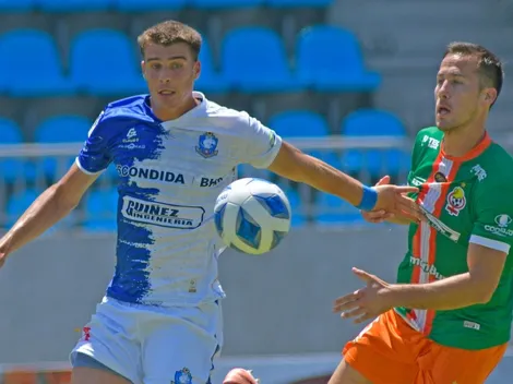 Cobresal vence a Antofagasta con golazo de tiro libre