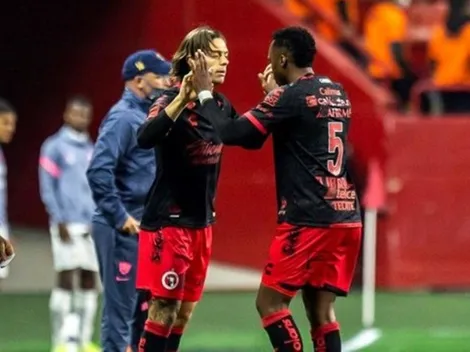 Montecinos la quema en su debut con Xolos y enamora a los hinchas