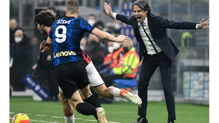 Simone Inzaghi mostró su molestia por las decisiones arbitrales contra el Inter.