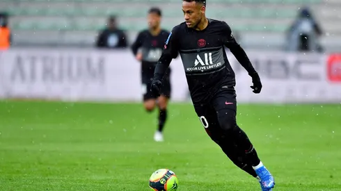 Neymar alista su regreso de cara a la parte clave de la temporada.