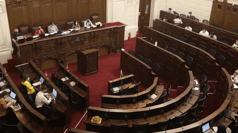 ¿Cuándo se debe presentar la Nueva Constitución?