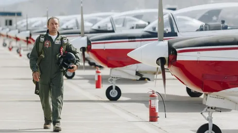El tremendo cambio de Sebastián Ardilla Álvarez, expiloto de la FACH a deportista extremo, queda reflejado en un capítulo de Until 18 de Red Bull.
