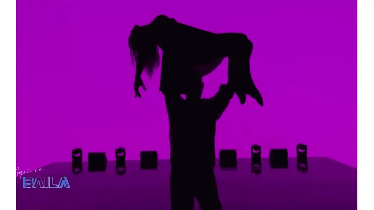 Una de las parejas que participó en la jornada de eliminación de Aquí se Baila.