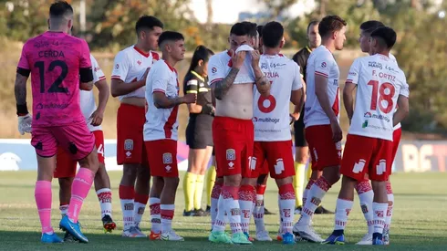 Curicó Unido es golpeado por el coronavirus previo al inicio del torneo