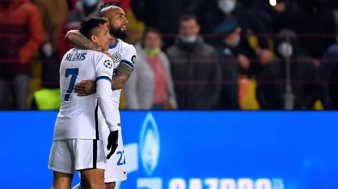 Alexis Sánchez y Arturo Vidal no serán de la partida ante el AC Milan.