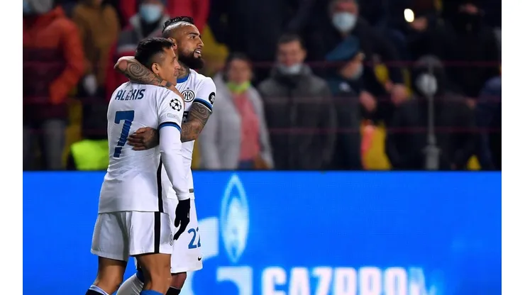 Alexis Sánchez y Arturo Vidal no serán de la partida ante el AC Milan.