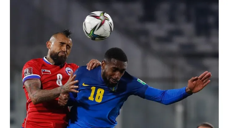 Vidal vuelve contra Brasil en un partido clave para la Roja