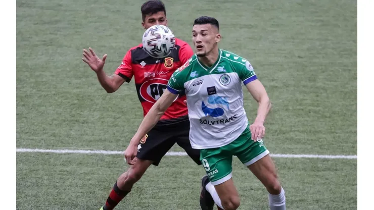 Deportes Puerto Montt también suspendió una gira con amistosos por el mismo problema.