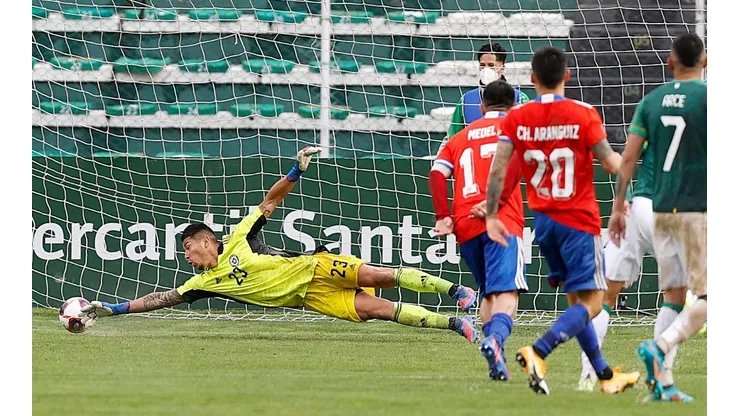 Cortés jugó a gran nivel contra Bolivia