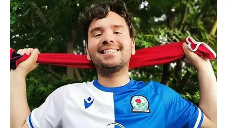 Renzo Martínez tendrá su primer viaje a Blackburn gracias a TikTok.