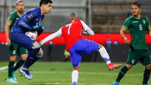 Lampe jugando ante Chile