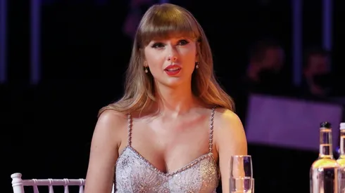 ¡Insólito! Fanático colisiona contra el edificio de Taylor Swift en Nueva York