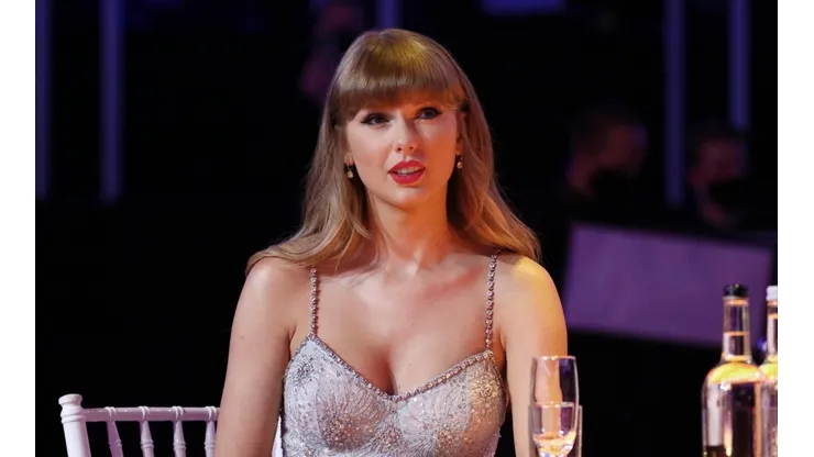 ¡Insólito! Fanático colisiona contra el edificio de Taylor Swift en Nueva York