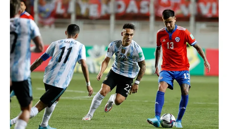 Pulgar recibió la nueva camiseta alba