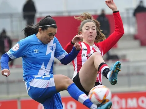 ¡Magistral zurdazo! Camila Sáez marca golazo de tiro libre en España