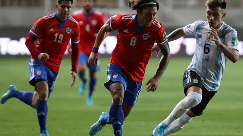 Montecinos suma bonos para ser titular en La Paz