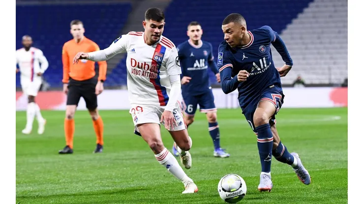 Bruno Guimaraes ha sido de los mejores en el Olympique Lyon.