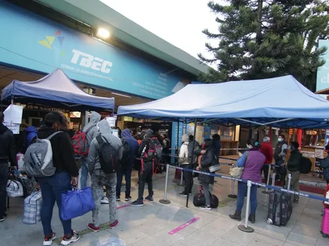 ¿Puedo viajar a otras regiones en Fase 1, Fase 2 y Fase 3?