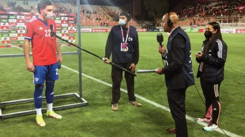 Claudio Bustíos cuenta los secretos de su entrevista en inglés a Ben Brereton