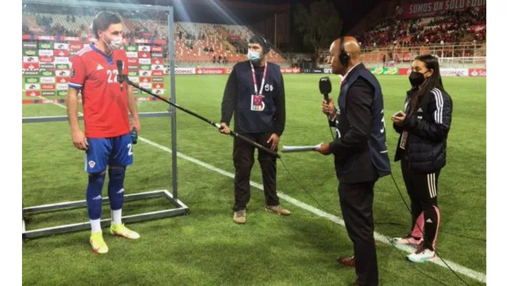 Claudio Bustíos cuenta los secretos de su entrevista en inglés a Ben Brereton
