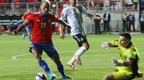 Vargas es baja en la Roja