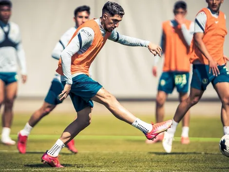 Diego Valdés festeja su primer golazo con el América