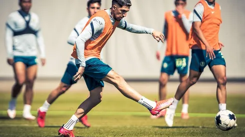 El volante chileno se incorporó a los entrenamientos del América tras superar complicaciones físicas y marcó uno de los goles de la victoria sobre Cruz Azul.