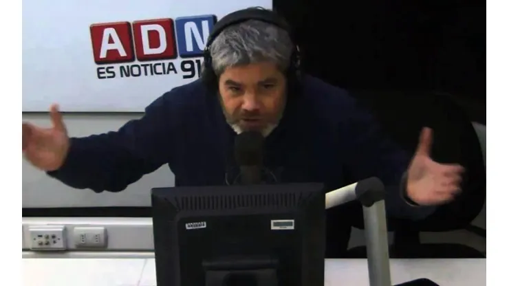 Guarello pierde la calma por el penal y el VAR en la promoción entre Huachipato y Deportes Copiapó,