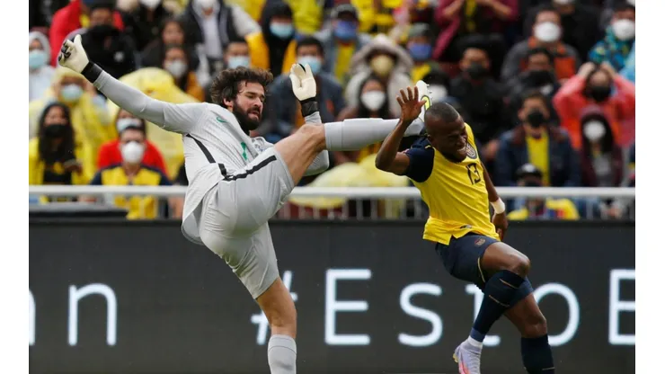 La jugada del minuto 25 contra Enner Valencia donde intervino el VAR