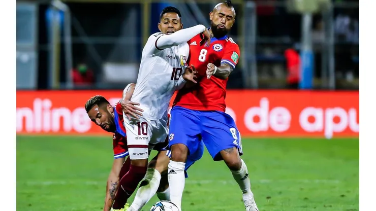 Arturo Vidal mandó un mensaje de apoyo a sus compañeros de selección.