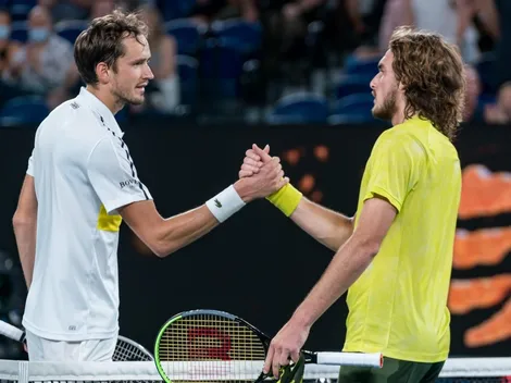 ¿Cuándo y a qué hora juega Medvedev vs Tsitsipás la semi del Australia Open?