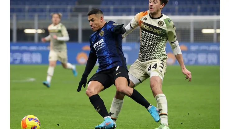 Alexis Sánchez tendrá más competencia en la delantera del Inter de Milán.