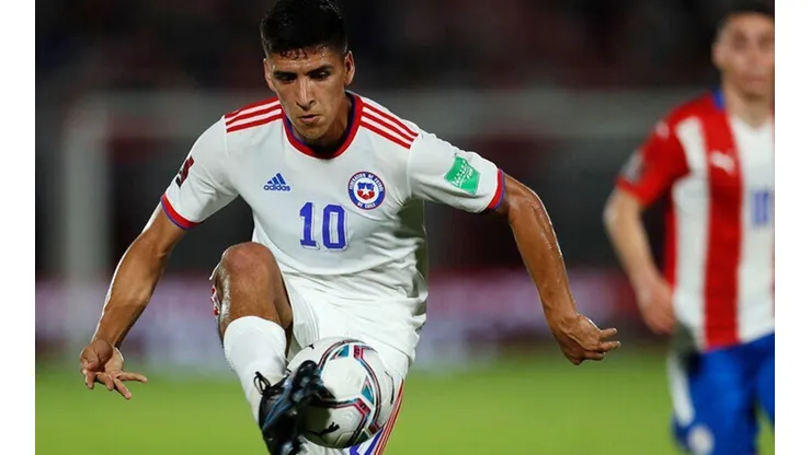 Marcelino Núñez debutó en septiembre de 2021 con la selección chilena absoluta, y lleva siete partidos disputados, cinco de ellos en Eliminatorias Qatar 2022