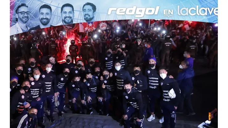 La Selección Chilena recibió el masivo apoyo de los hinchas en Calama en las horas previas al duelo de las Eliminatorias Sudamericanas a Qatar 2022.