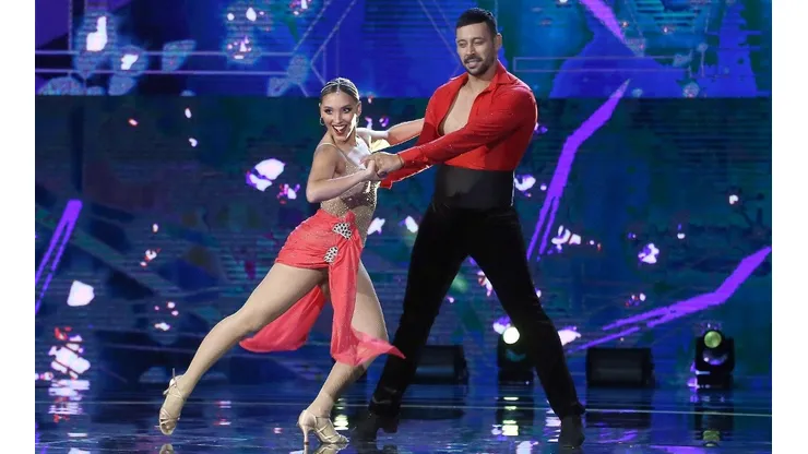 Pía María Silva y Francisco Solar en Aquí se Baila.