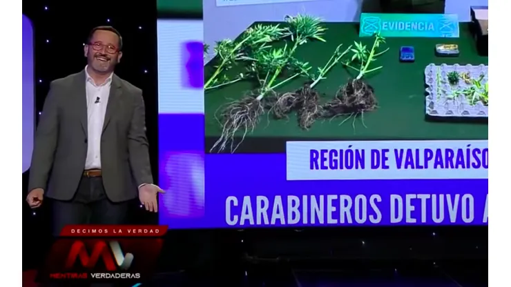 Eduardo Fuentes en el gracioso momento por la noticia de Carabineros.