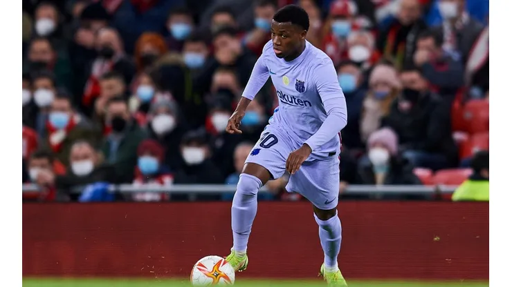 Ansu Fati se marchó lesionado en el partido ante el Athletic de Bilbao por Copa del Rey.