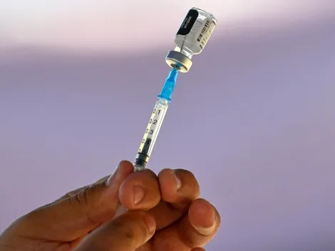 ¿Quiénes se vacunan este martes 25 de enero?