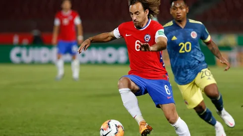 Basaure elogia a Opazo, pero defiende la nominación del Chapa a la Roja.