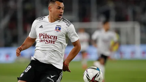 Iván Morales se va de Colo Colo y, para Mosa, "lo regalaron".