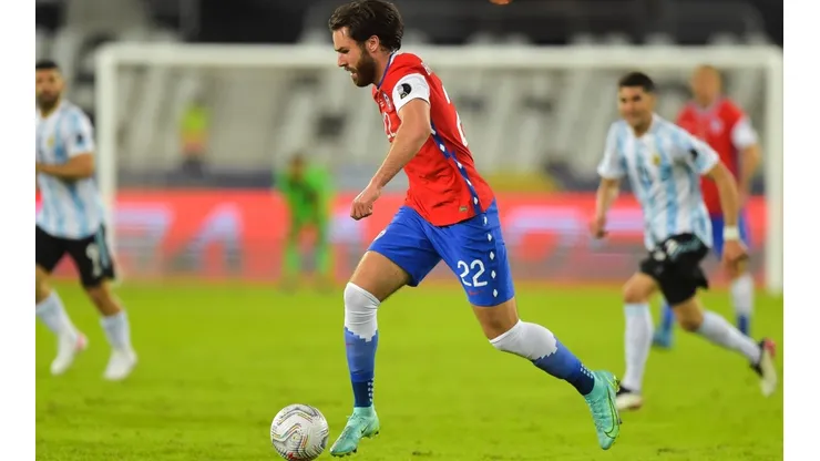 Ben Brereton Díaz se perfila como titular en Calama ante Argentina.