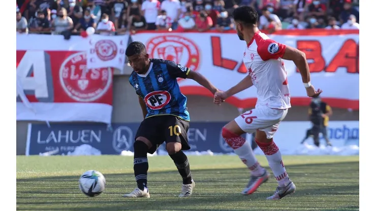 Brayan Palmezano sufrió una terrible lesión y es baja en Huachipato