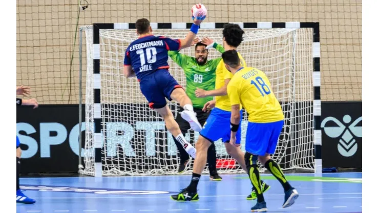 Selección Chilena de Balonmano frente a Brasil