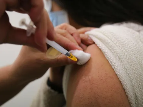 ¿Qué personas deben vacunarse entre el 24 al 30 de enero?