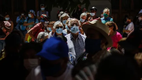 Total contagios activos Región Metropolitana y comunas con mayores contagios